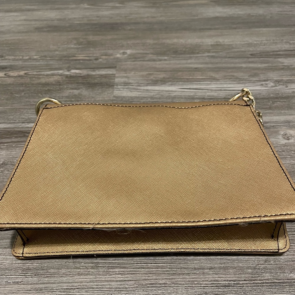 Calvin Klein cross-body bag. Rusty gold color. - Picture 3 of 5